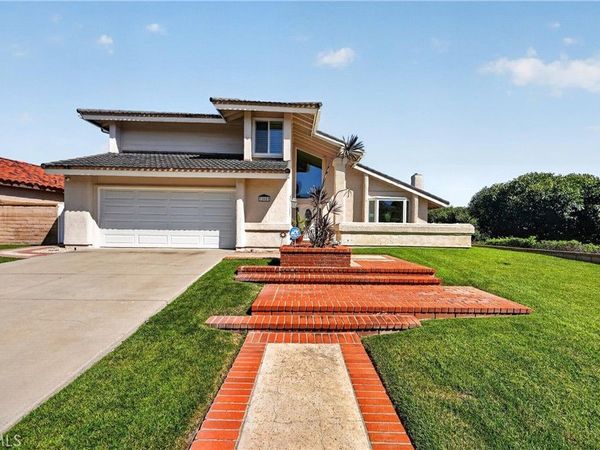 22852 Buendia, Mission Viejo, CA 92691