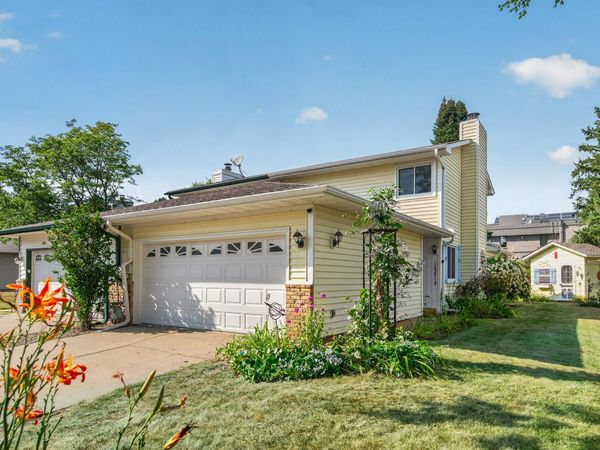 16614 Terrey Pine Drive, Eden Prairie, MN 55347
