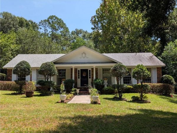 3030 Schillinger Road N, Semmes, AL 36575