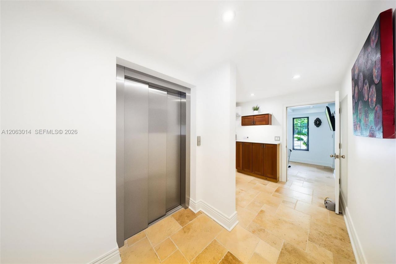 Please Call For Address, Unit 11, Key West, FL 33040 Photo
