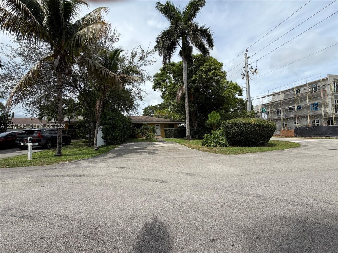 5801-5805 SW 61st St, Miami, FL 33143 Photo
