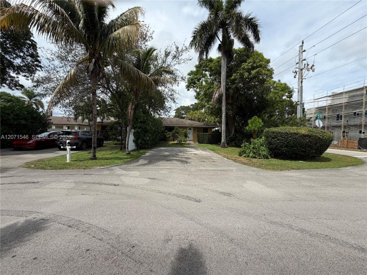 5801-5805 SW 61st St, Miami, FL 33143 Photo