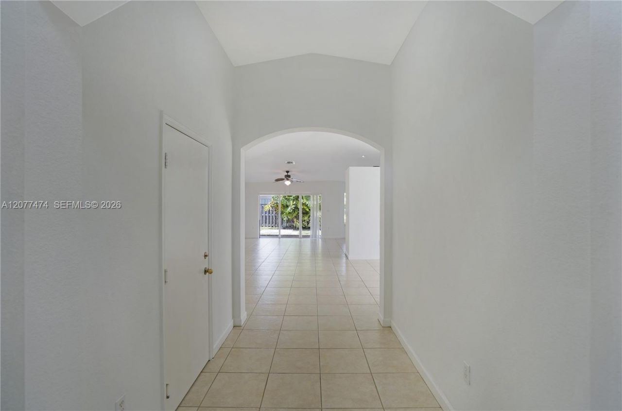 13950 SW 155th Ct , Unit 13950, Miami, FL 33196 Photo