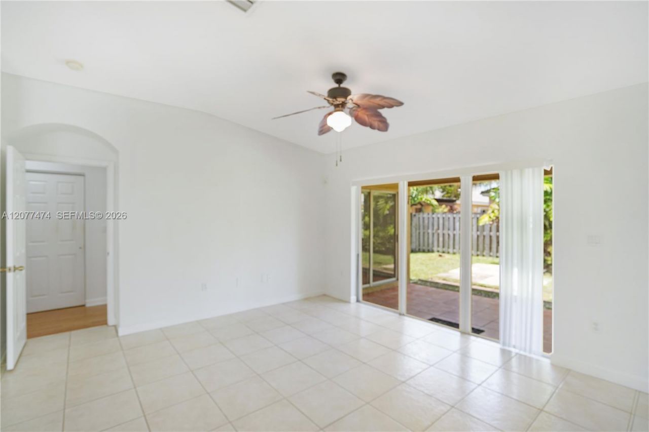 13950 SW 155th Ct , Unit 13950, Miami, FL 33196 Photo