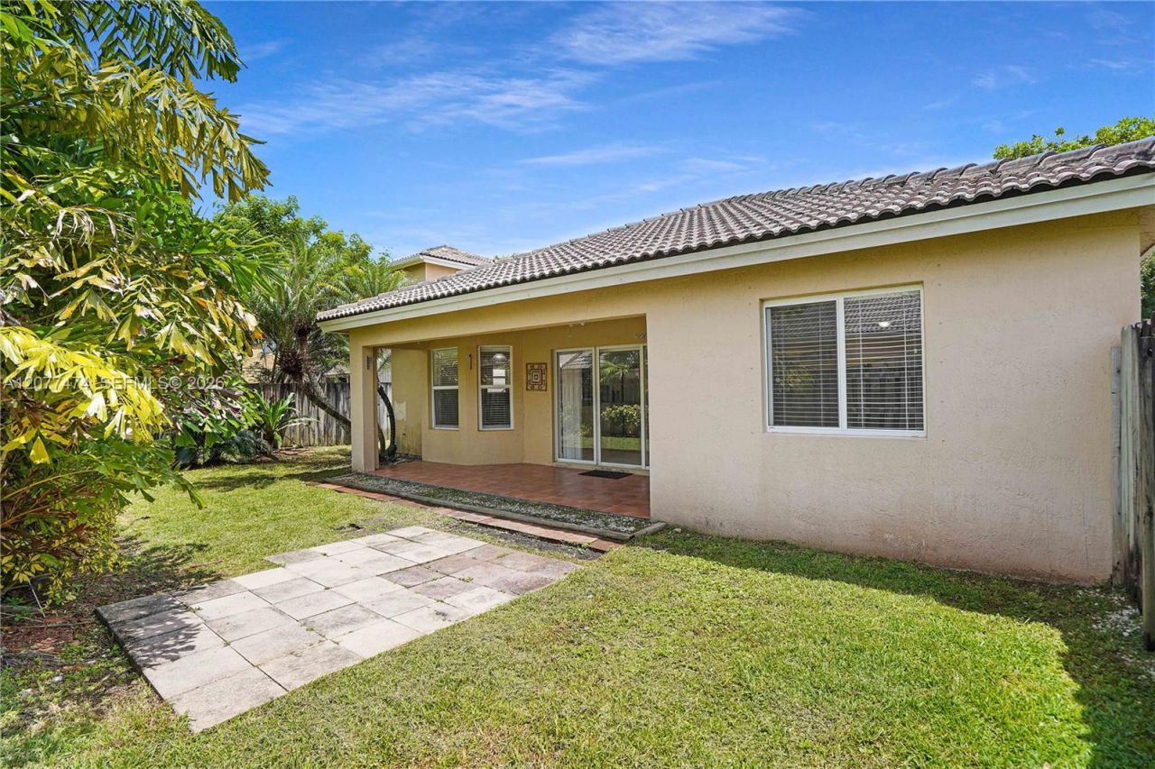 13950 SW 155th Ct , Unit 13950, Miami, FL 33196 Photo