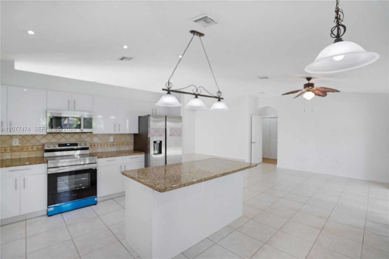 13950 SW 155th Ct , Unit 13950, Miami, FL 33196 Photo