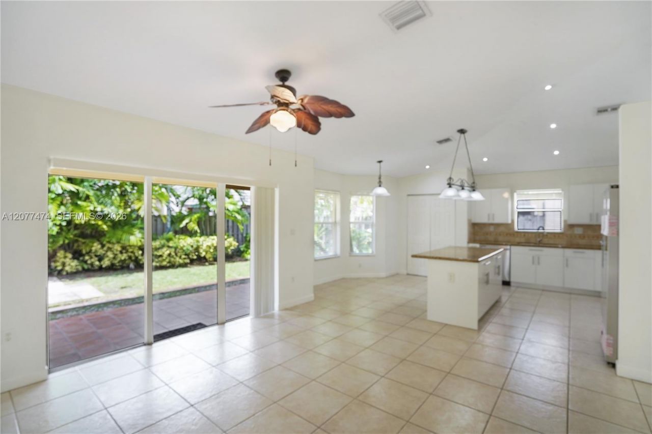 13950 SW 155th Ct , Unit 13950, Miami, FL 33196 Photo