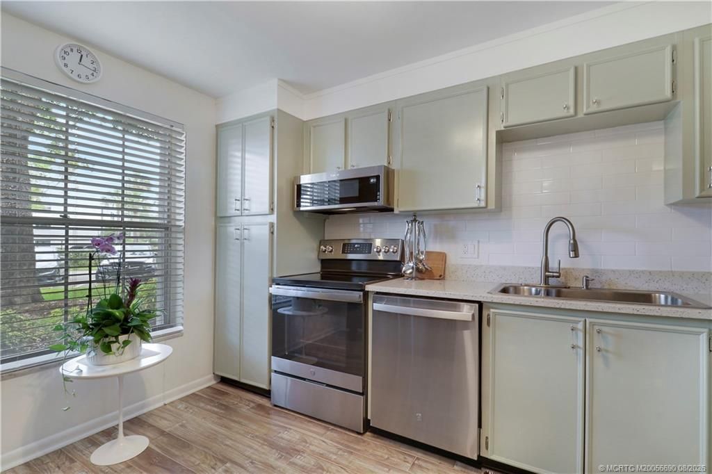 1862 SW Palm City Road, Unit 103, Stuart, FL 34994 Photo