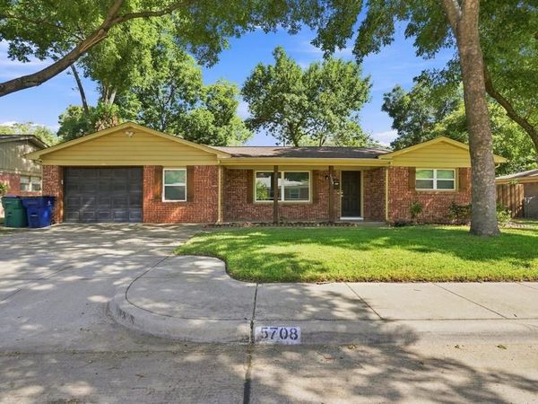 5708 Sunset Road, Westworth Village, TX 76114