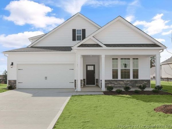 421 Thistle Meadow Lane, Aberdeen, NC 28315