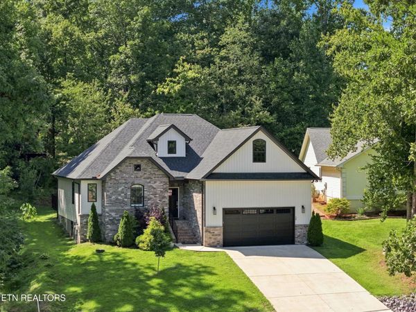 128 Inata Circle, Loudon, TN 37774