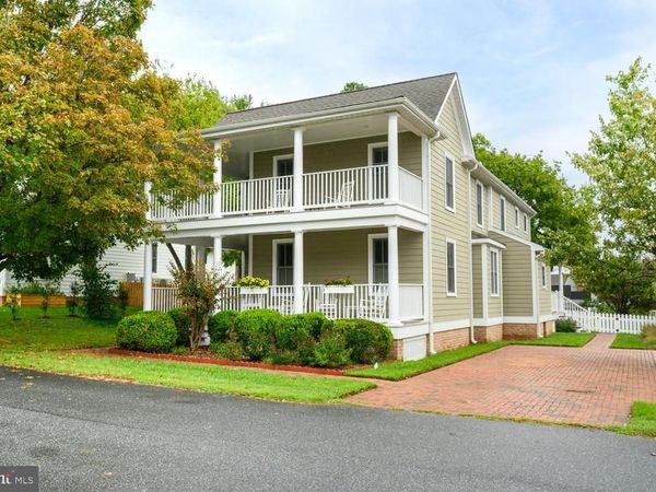104 STEWART AVENUE, OXFORD, MD 21654