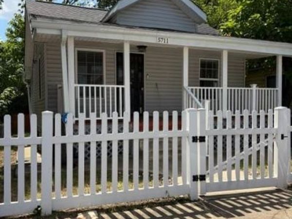 5711 J STREET , CAPITOL HEIGHTS, MD 20743
