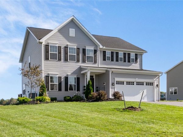 6427 Claremont , Victor, NY 14564