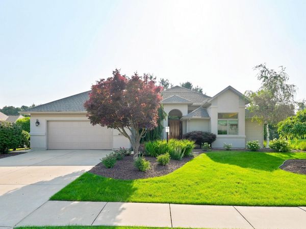 4010 Augusta Lane, Elkhart, IN 46517