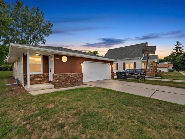 1420 N 27TH STREET, Sheboygan, WI 53081