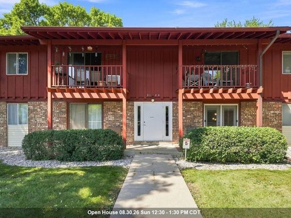 3184 JUSTIN COURT, Unit #6, Appleton, WI 54914