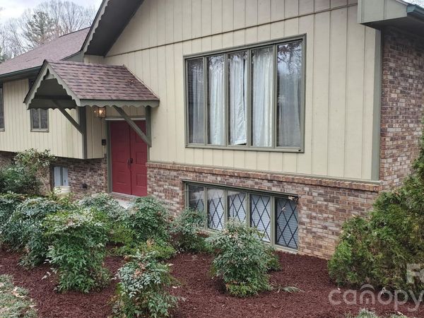 200 Woodland Circle, Rutherfordton, NC 28139