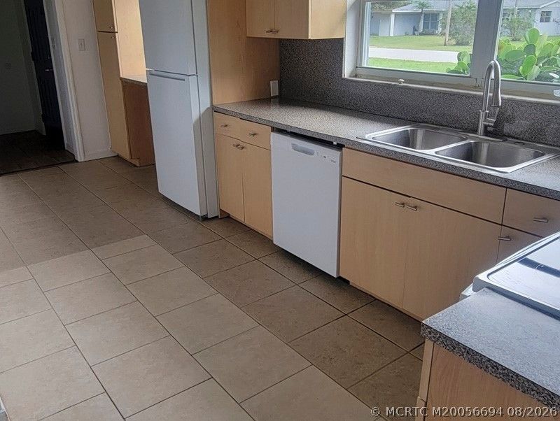 1038 Trinidad Avenue , Fort Pierce, FL 34982 Photo