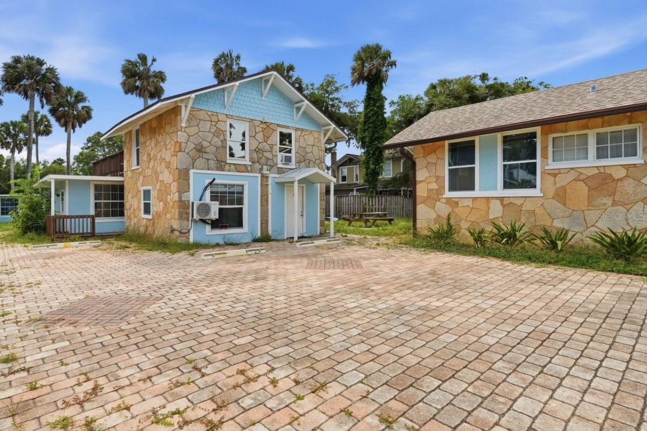 5202 Riverside Drive , Port Orange, FL 32127 Photo