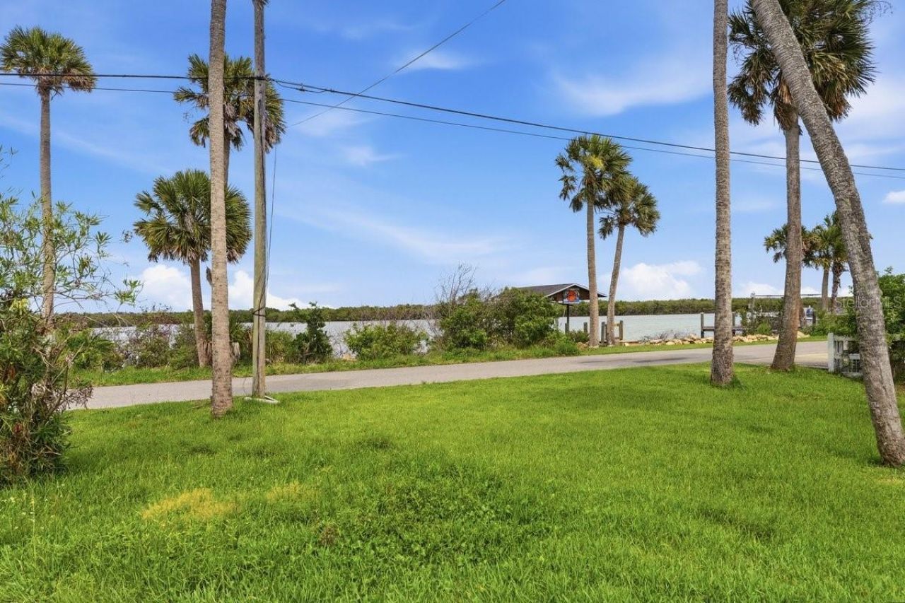 5202 Riverside Drive , Port Orange, FL 32127 Photo