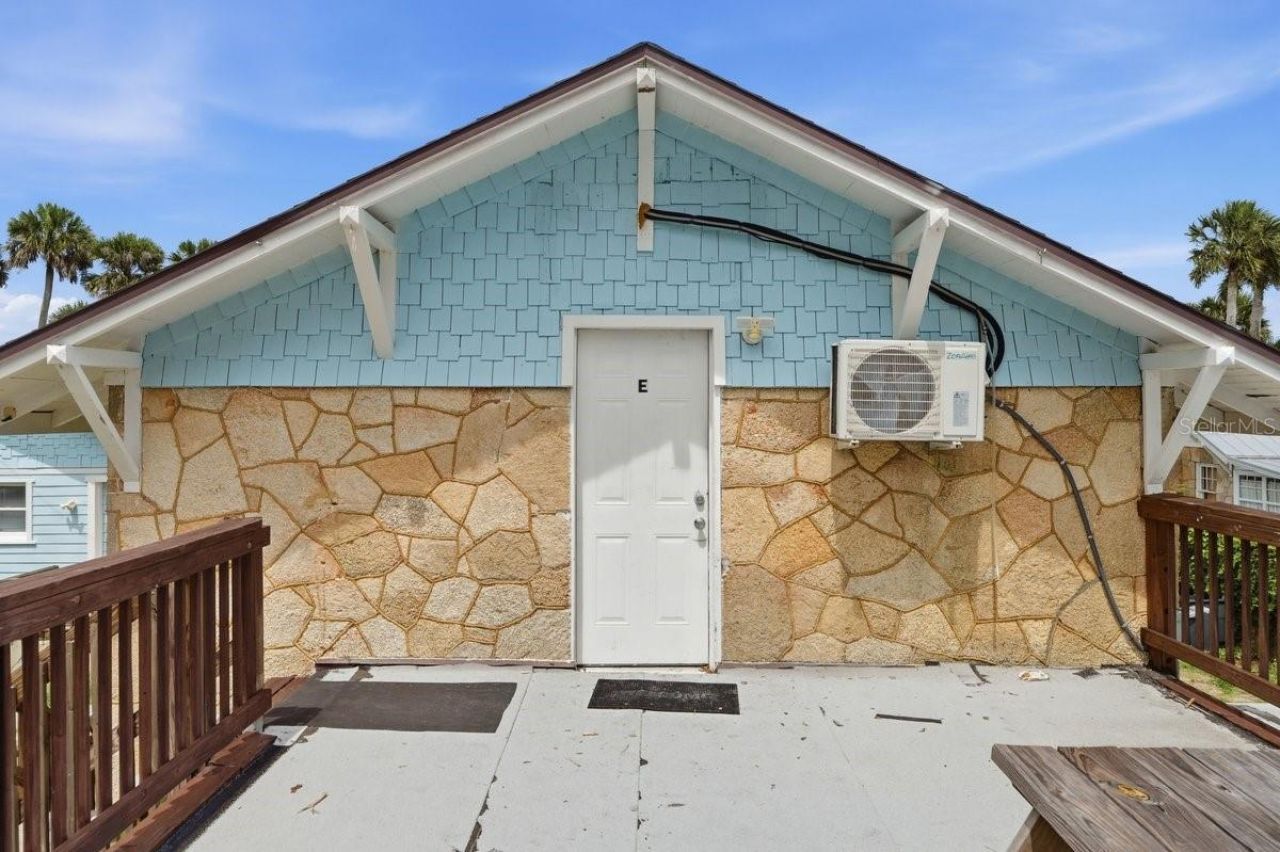 5202 Riverside Drive , Port Orange, FL 32127 Photo