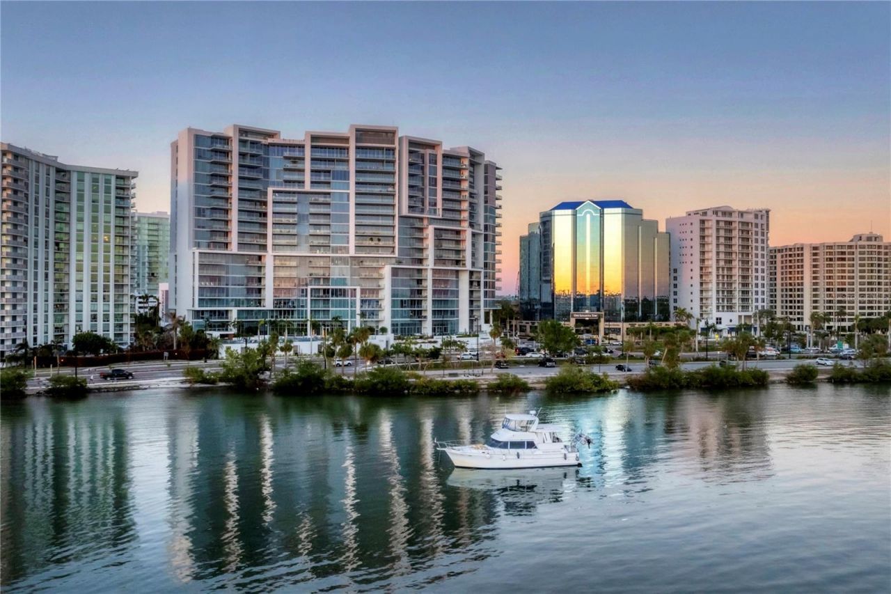 1155 N Gulfstream Avenue, Unit 908, Sarasota, FL 34236 Main Photo