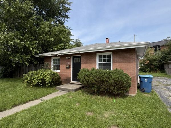 1241 Arthur Street , Calumet City, IL 60409
