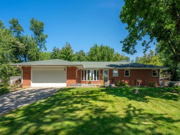 5825 TIPPLE Road , Rockford, IL 61102