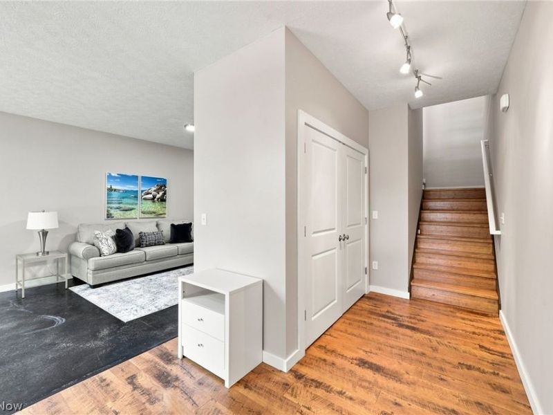 115 N Howard Street, Akron, OH 44308 Photo 35