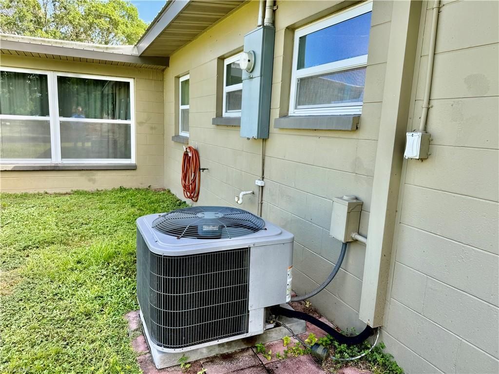 17 Kansas Rd , Lehigh Acres, FL 33936 Photo