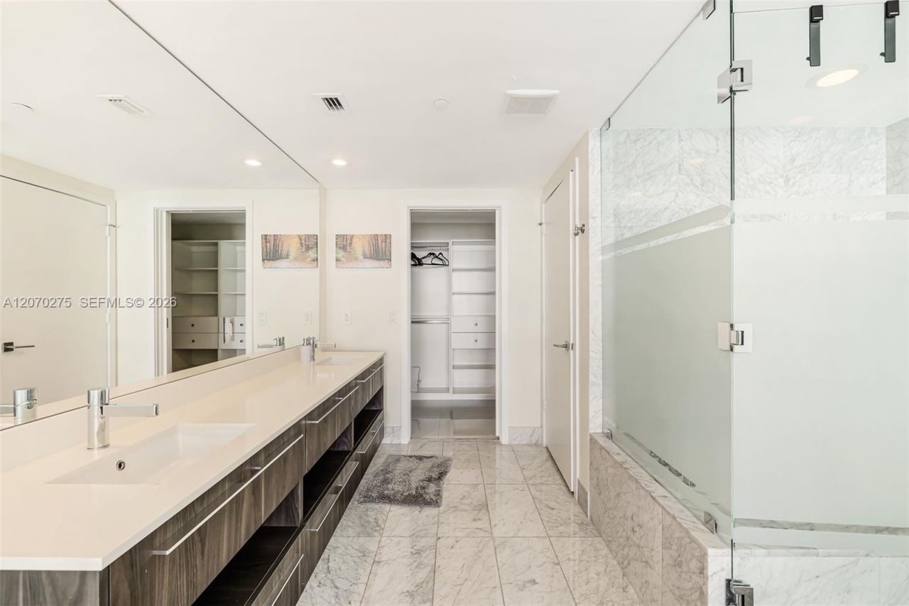 3131 NE 7th Ave , Unit 2003, Miami, FL 33137 Photo