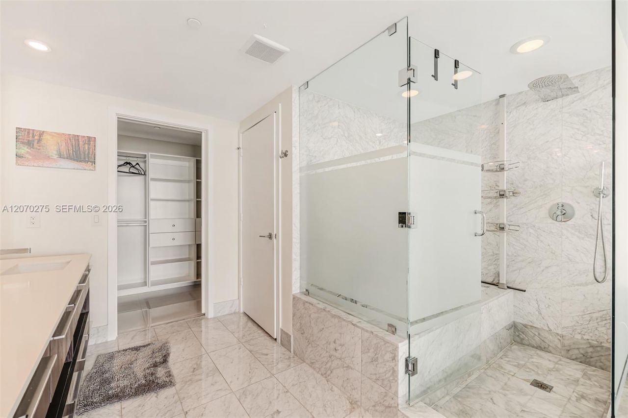 3131 NE 7th Ave , Unit 2003, Miami, FL 33137 Photo