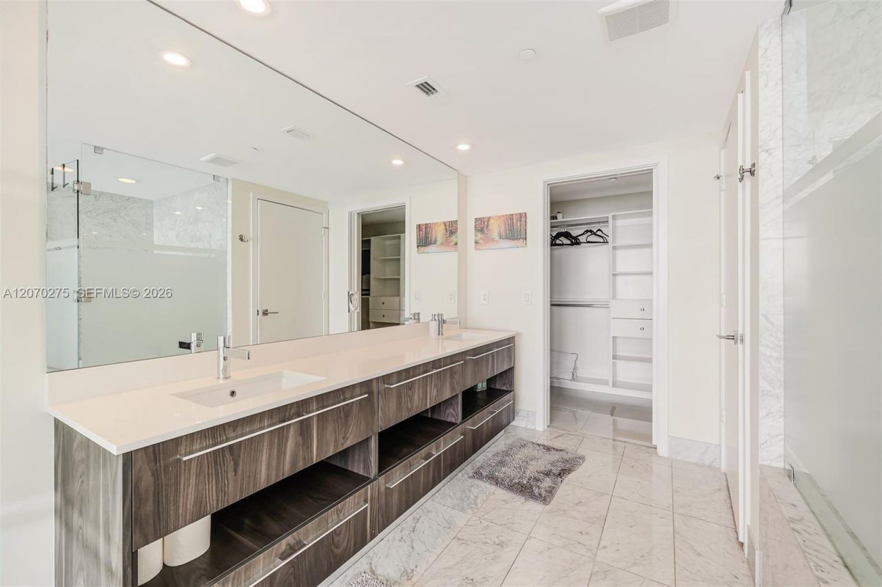 3131 NE 7th Ave , Unit 2003, Miami, FL 33137 Photo