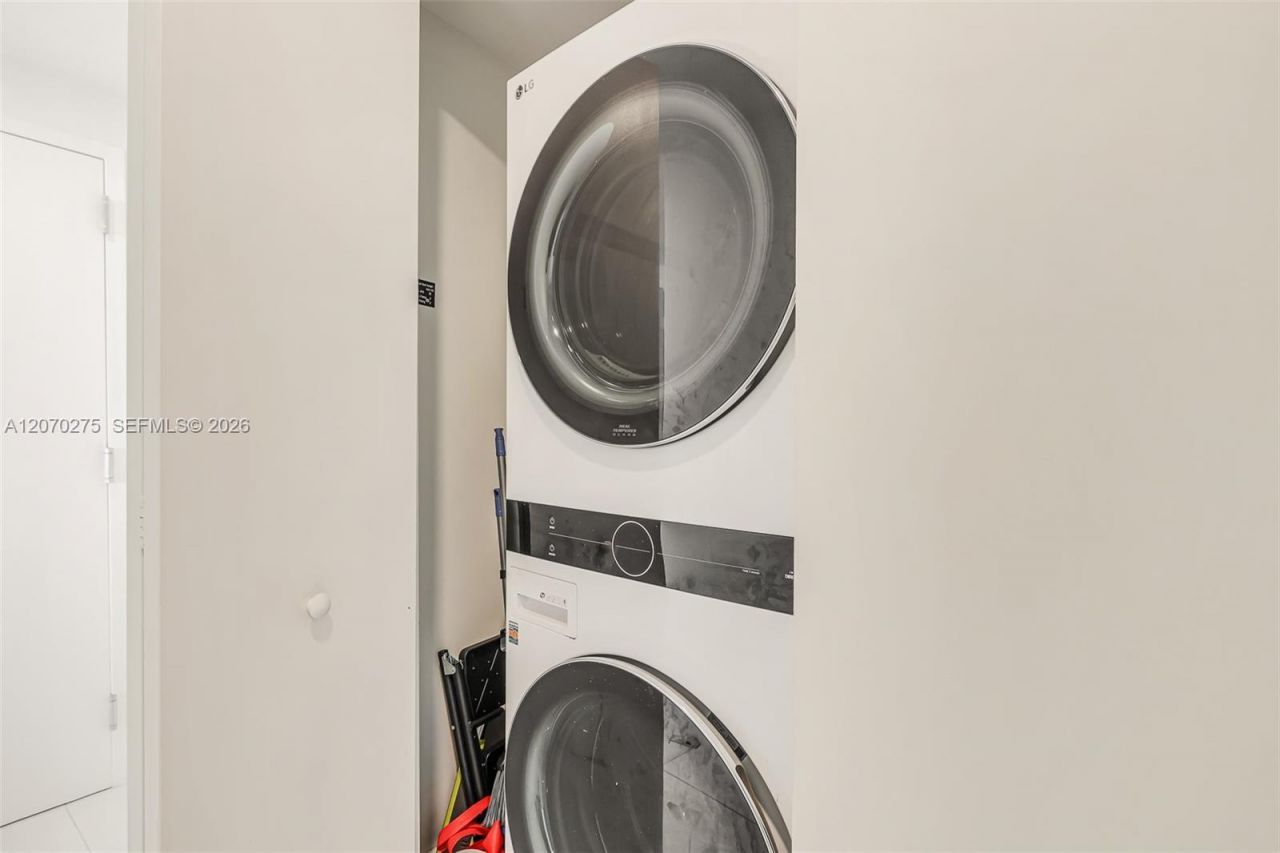 3131 NE 7th Ave , Unit 2003, Miami, FL 33137 Photo