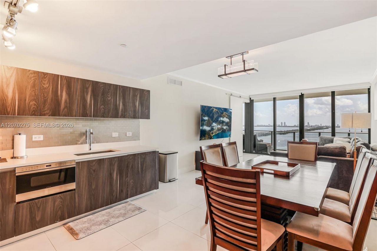 3131 NE 7th Ave , Unit 2003, Miami, FL 33137 Photo