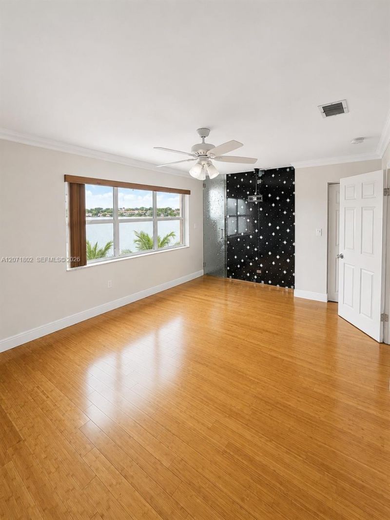 2561 W 60th Pl, Unit 102-1, Hialeah, FL 33016 Photo