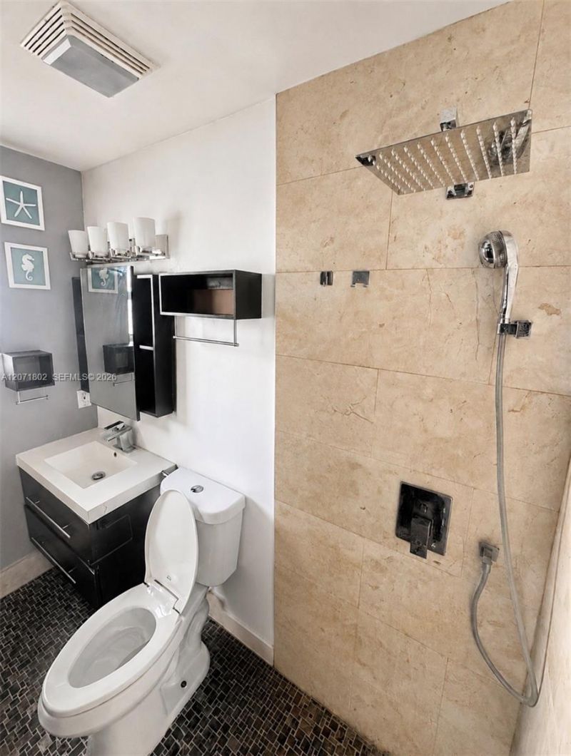 2561 W 60th Pl, Unit 102-1, Hialeah, FL 33016 Photo