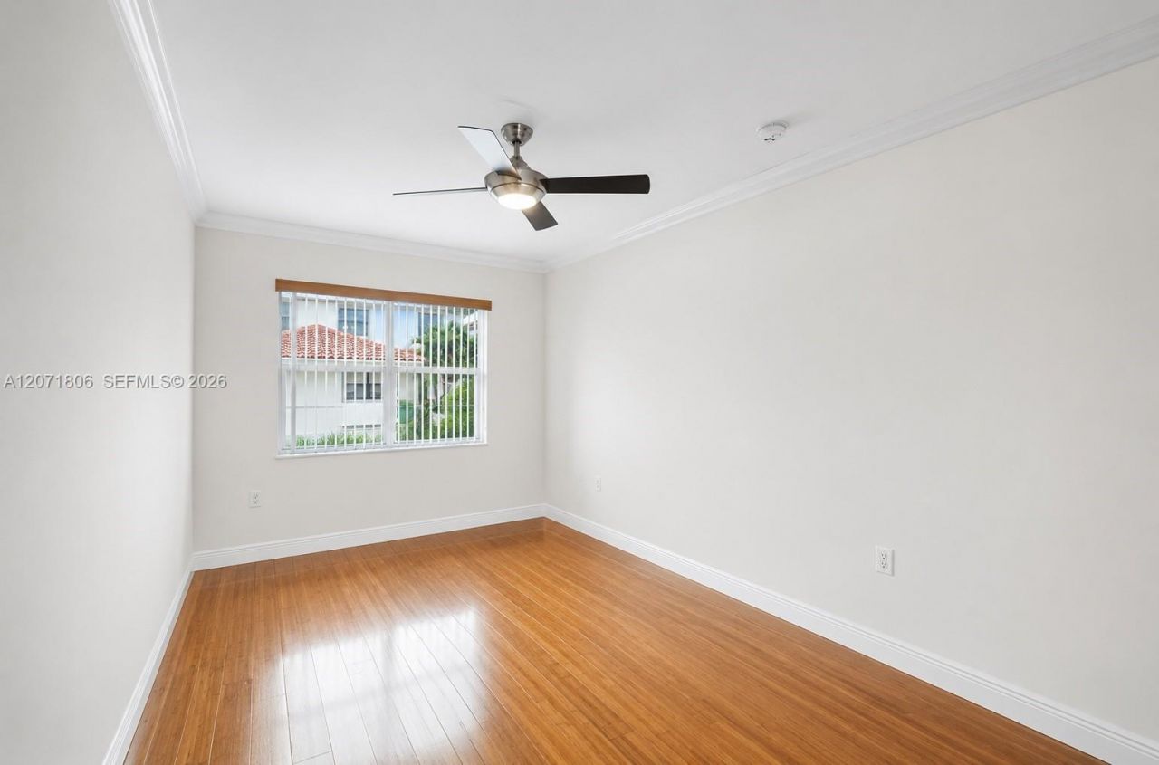 2561 W 60th Pl, Unit 102-1, Hialeah, FL 33016 Photo