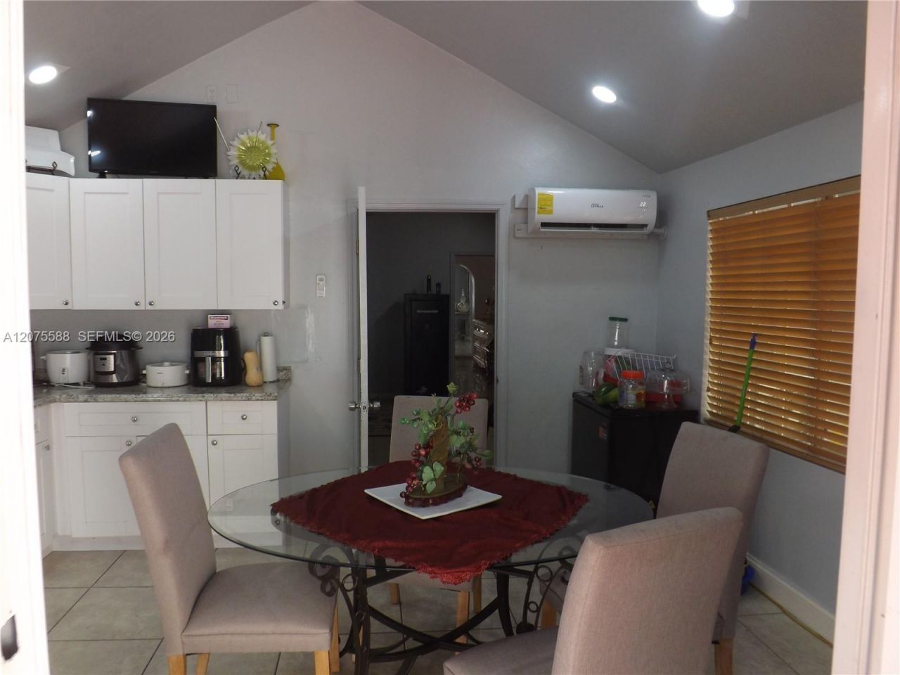 217 W 34th St , Hialeah, FL 33012 Photo