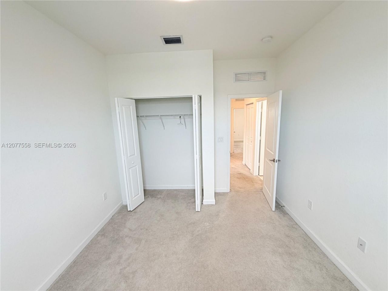 2405 NW 131st Cir, Miami, FL 33167 Photo
