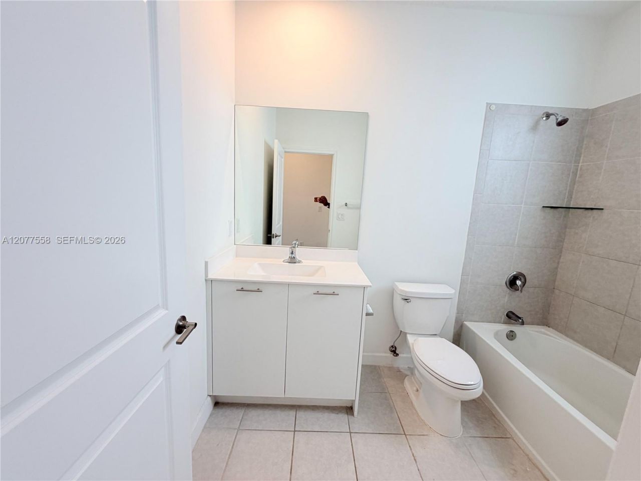 2405 NW 131st Cir, Miami, FL 33167 Photo