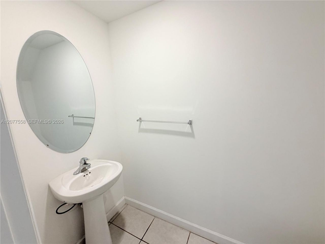 2405 NW 131st Cir, Miami, FL 33167 Photo