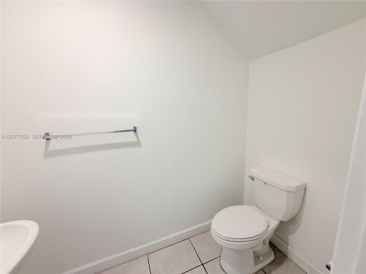 2405 NW 131st Cir, Miami, FL 33167 Photo
