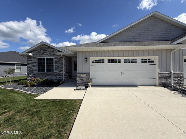 777 Clairmont Avenue , Napoleon, OH 43545
