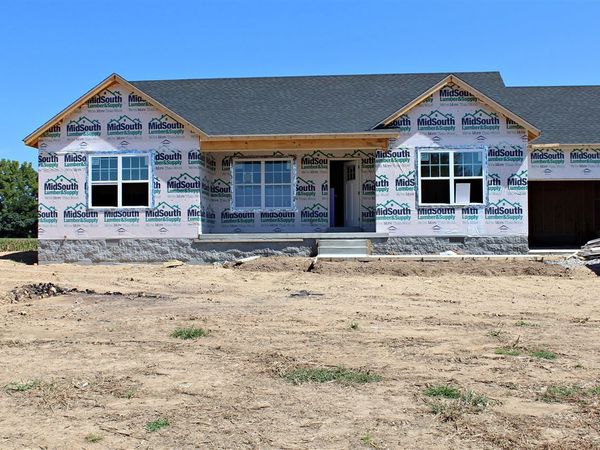 3912 Cemetary Road , Scottsville, KY 42164