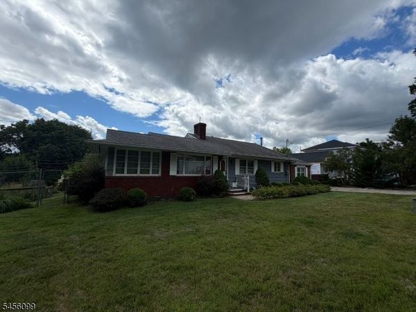 2236 Washington Valley Rd, Bridgewater, NJ 08836