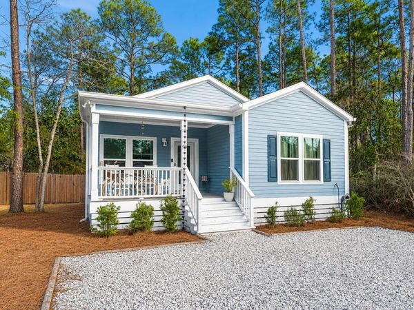 68 Central 8th Street, Santa Rosa Beach, FL 32459