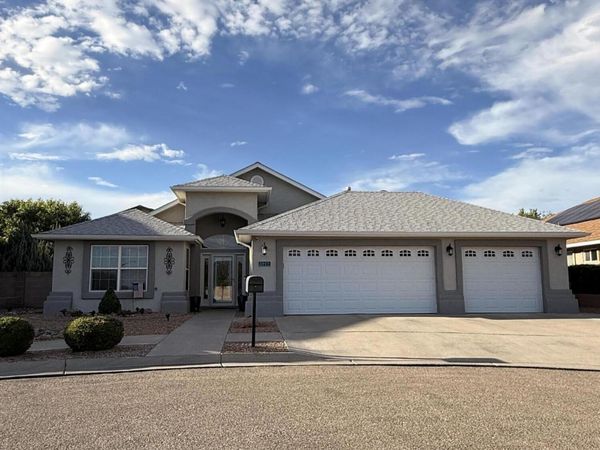 1260 Blanca Avenue NW, Los Lunas, NM 87031