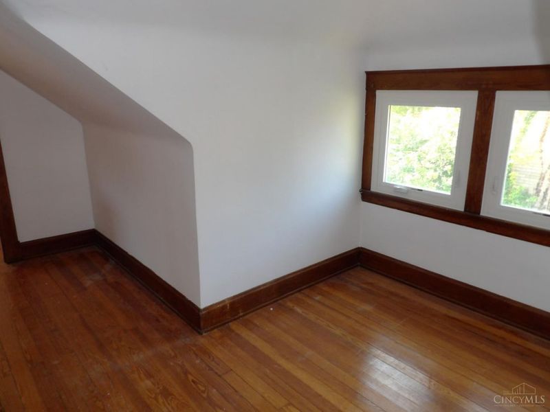 718 Hermosa Avenue, Cincinnati, OH 45238 Photo 33